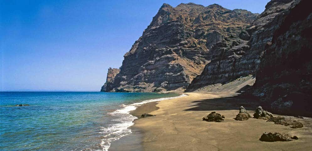 Plage vierge île canarie, Güi Güi Strand in Gran Canaria, beautifull preserved beach in the Canaries